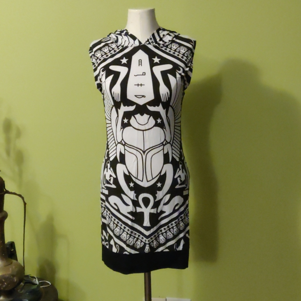 Killstar sleeveless hoodie dress